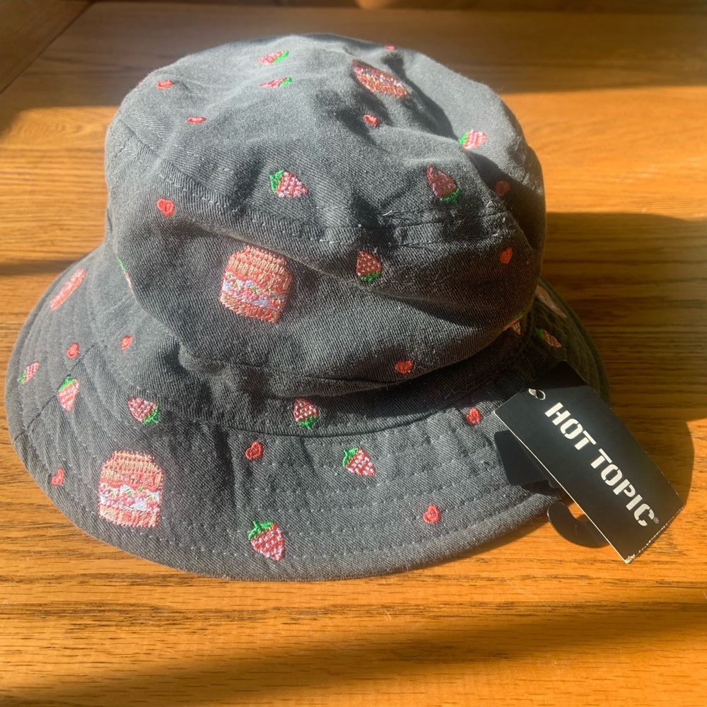 Hot Topic Charcoal Bucket Hat with Strawberry Embroidery